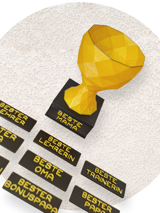 🏆 Personalisierter Low-Poly Pokal – Die Auszeichnung für deine Herzensmenschen 🏆