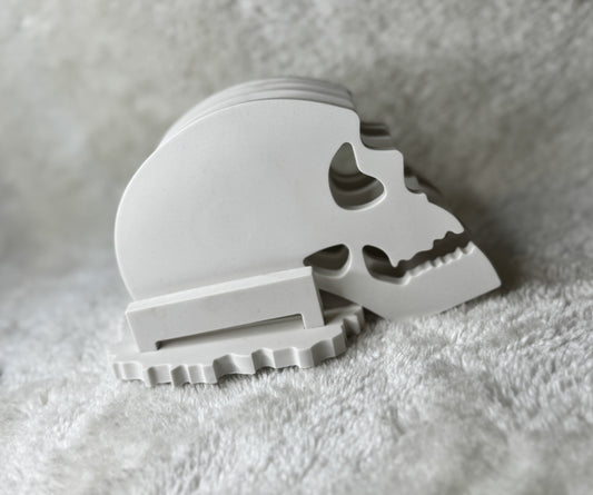 💀☕ Totenkopf-Untersetzer-Set (4er-Set mit Ständer)