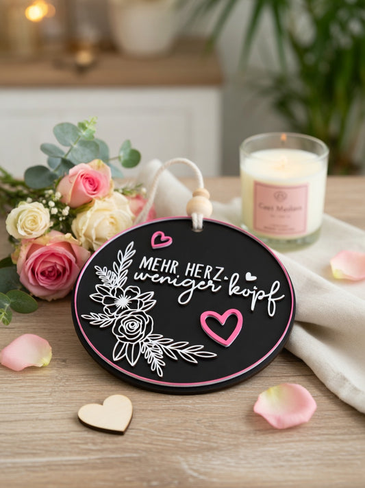 Mehr Herz. Weniger Kopf. – Dekoschild | Modernes Wandbild aus PLA | Handmade by Fräulein Farbklecks
