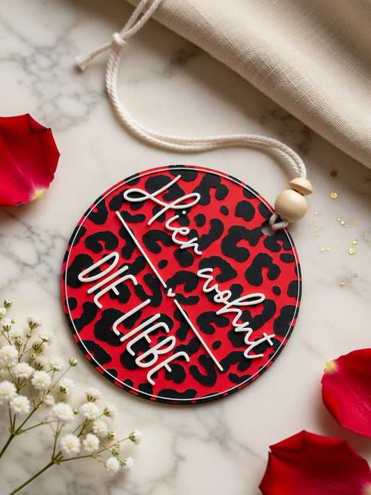Dekoratives Hängeschild "Hier wohnt die Liebe" Moderne Wanddekoration | Geschenkidee
