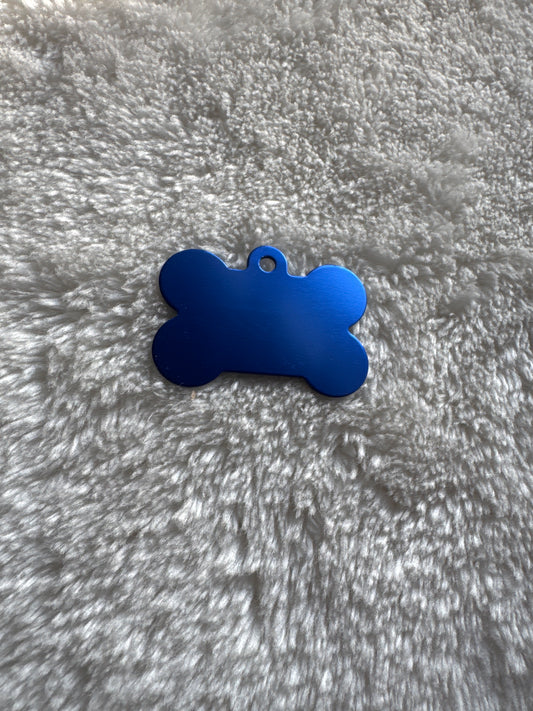 Personalisierte Hundemarken 🐶 plus dein persönlicher QR Code auf der Rückseite der zu eurer Telefonnummer oder auch anderen Kontaktdaten führt!