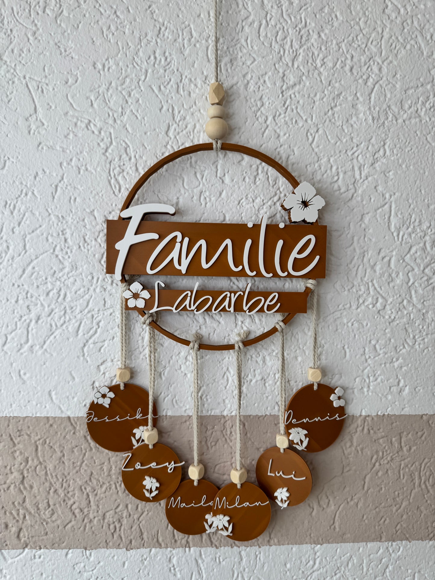 🌿 Personalisierter Familienkranz mit Namensschildern – Ein Zuhause voller Liebe 🌿