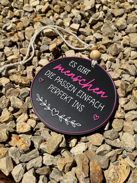 Es gibt Menschen die passen einfach perfekt ins Herz – Dekoschild | Modernes Wandbild aus PLA | Handmade by Fräulein Farbklecks